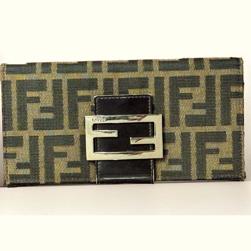 Beautiful Authentic FENDI Canvas Leather Long Bifold Wallet